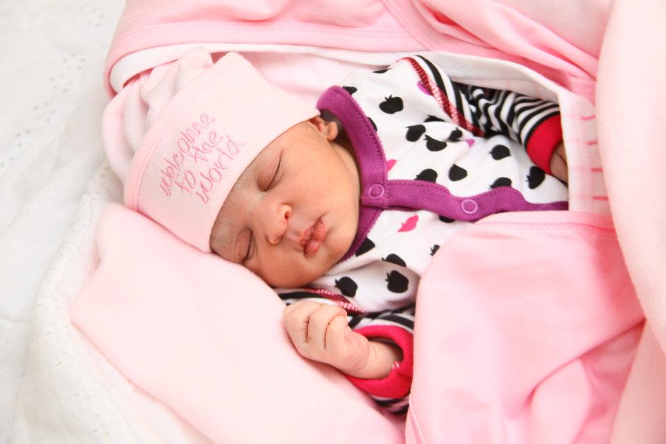 Alba Shyne Mayanja was born on 8-Feb-2012 at Nsambya hospital